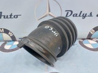 Патрубок воздушного фильтра Mercedes-Benz E-class 19/03/2001