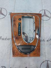 Накладка декоративная Mercedes-Benz E-class 24/07/2007