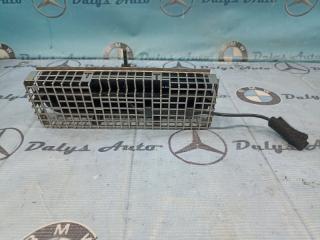 Дефлектор воздушный Mercedes-Benz E-class 09/09/2002 контрактная Дефлектор воздушный Mercedes-Benz E-class 09/09/2002