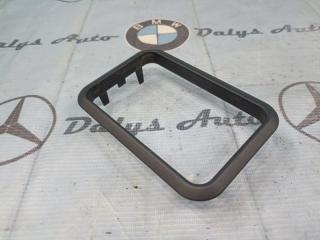 Запчасть накладка акпп Mercedes-Benz E-class 03/11/1997 w210 m112.911 2.4 2102670288 Б/У Накладка акпп Mercedes-Benz E-class 03/11/1997 w210 m112.911 2.4 2102670288 Б/У