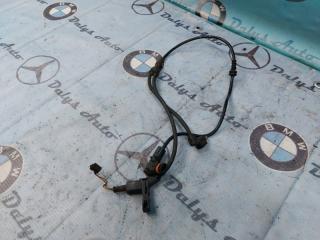 Датчик износа тормозных колодок передний правый Mercedes-Benz c-class w204 271.860