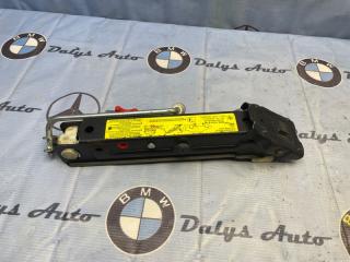 Домкрат BMW 320i 2004