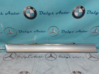 Молдинг двери задний правый Mercedes-Benz E-class 03/11/1997