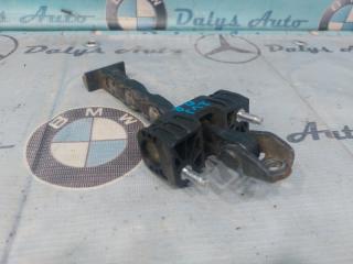 Запчасть ограничитель двери передний VOLVO XC70 2009