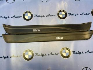 Накладки на пороги к-кт передние BMW 320i 2008г. Сентябрь