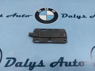 Запчасть антенна бесключевого доступа BMW 320i 2008г. Сентябрь