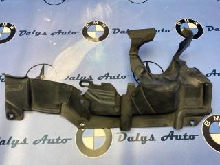 Кожух рулевой рейки левый BMW 320i 2008г. Сентябрь
