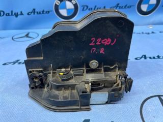 Запчасть замок двери передний правый BMW 525i 2010