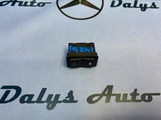 Запчасть кнопка стеклоподъемника BMW 530i 2002г. Июнь