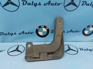 Фото запчасти брызговик передний левый KIA RIO 11.02.2016 контрактная запчасть Запчасть брызговик передний левый KIA RIO 11.02.2016