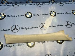 Обшивка стойки передняя правая Mercedes-Benz E-class 13/06/2008