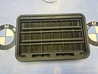 Вентиляционная решетка BMW 525i 2003