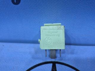 Запчасть реле BMW 525i 2003