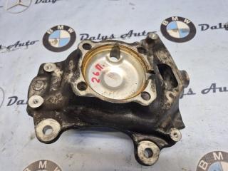 Кулак поворотный передний правый BMW 545i 2005-03-30 контрактная Кулак поворотный передний правый BMW 545i 2005-03-30