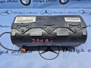 Запчасть подушка безопасности в торпедо BMW 528i 1997