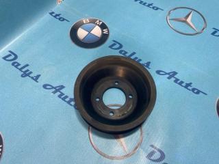 Шкив водяного насоса (помпы) 525i 2003г. Октябрь e39 LCi универсал m54b25