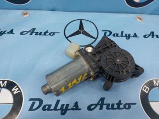 Моторчик стеклоподъемника передний правый E-class 15/10/2001 w210 112.914