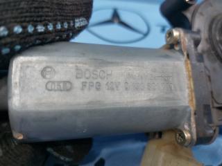 Моторчик стеклоподъемника передний правый E-class 15/10/2001 w210 112.914