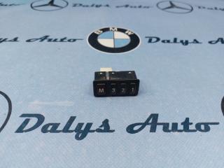 Запчасть кнопка памяти сидений BMW 525i 2001-10-04
