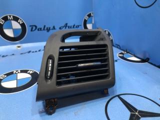 Дефлектор воздушный передний правый Mercedes-Benz E-class 02/03/2004