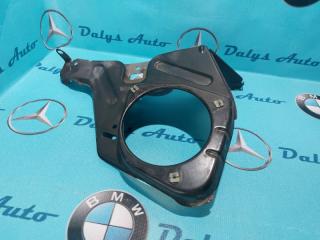 Запчасть кронштейн осушителя кондиционера BMW 525i 2003г. Октябрь