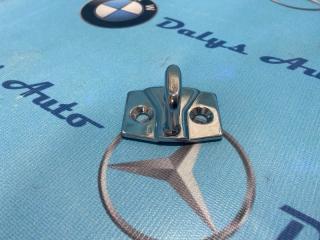 Фото запчасти петля замка двери BMW 530i 2007 контрактная запчасть Запчасть петля замка двери BMW 530i 2007