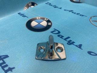 Фото запчасти петля замка двери BMW 530i 2007 контрактная запчасть Запчасть петля замка двери BMW 530i 2007