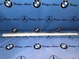 Фото запчасти молдинг двери передний правый Mercedes-Benz c-class 22/11/2002 контрактная запчасть Запчасть молдинг двери передний правый Mercedes-Benz c-class 22/11/2002