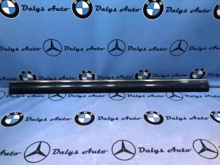 Фото запчасти молдинг двери передний левый Mercedes-Benz E-class 18/07/1997 контрактная запчасть Запчасть молдинг двери передний левый Mercedes-Benz E-class 18/07/1997