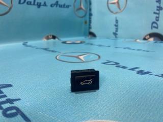 Запчасть кнопка открывания багажника BMW 525i 2007