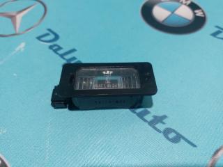 Плафон подсветки номерного знака BMW 545i 2004-06-02