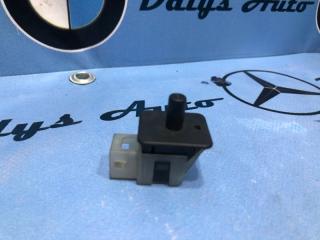 Запчасть концевик двери Mercedes-Benz E-class 13/06/1997