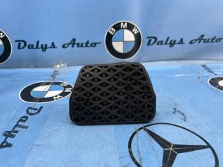 Запчасть накладка на педаль тормоза BMW 735i 2001