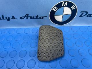 Запчасть накладка педали тормоза BMW 525i 2007