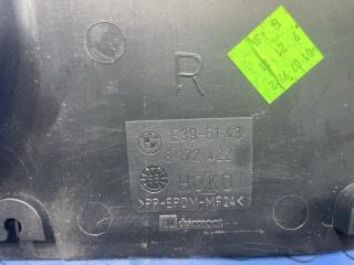 Обшивка стойки правая 528i 1999.07. E39 M52B28TU