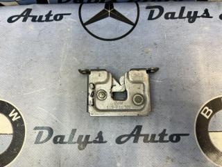 Замок капота BMW 545i 2005-03-30