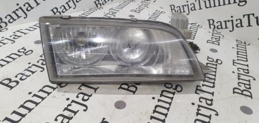 Запчасть фара галогеновая передняя правая Toyota sprinter 1995-2000