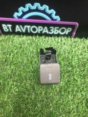 Запчасть ручка открывания капота Toyota Crown 1995