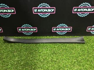 Запчасть накладка на порог салона Toyota Corona SF 1993