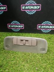 Запчасть плафон подсветки салона передний Toyota Crown 1995