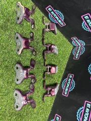 Запчасть петля двери Toyota Vitz 2014