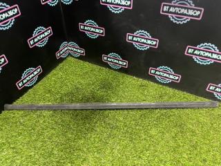 Запчасть уплотнитель стекла двери передний левый Honda CR-V 1999