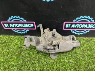 Запчасть замок капота Toyota Crown 1995