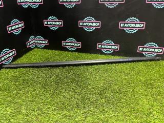 Запчасть уплотнитель стекла двери передний левый Subaru Legacy