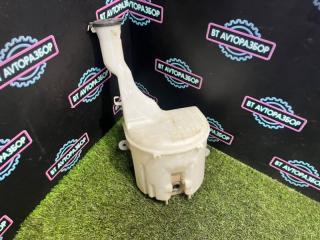 Запчасть бачок стеклоомывателя Toyota Platz 2000