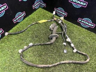 Проводка двери задняя левая Toyota Prius 2012