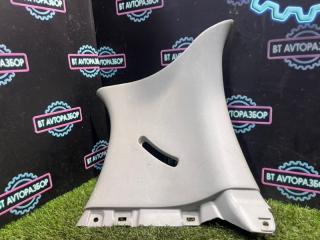 Запчасть накладка на стойку кузова задняя правая Toyota Vitz 2000
