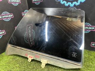 Запчасть стекло двери заднее левое Nissan Bluebird 1998