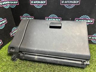 Запчасть бардачок Nissan Bluebird 1998