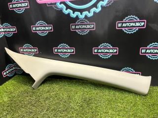 Запчасть накладка стойки лобового стекла передняя правая Ford Focus 2006